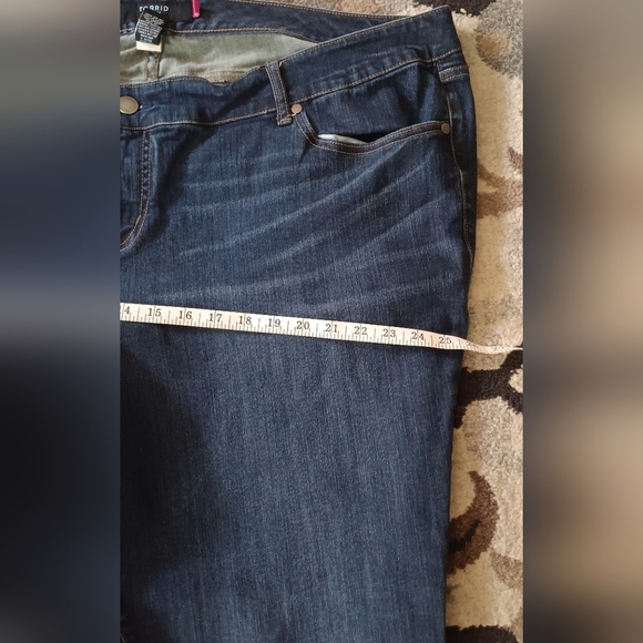 Torrid Feel The Fit Boyfriend Straight Vintage Stretch Blue Jeans Plus Sz 26R - Picture 9 of 14